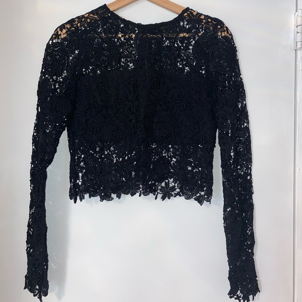 MENDOCINO ENDLESS ROSE - Lace Long Sleeved Crop-Top